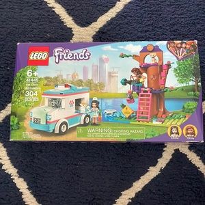 Lego friends 6+ Vet Clinic ambulance